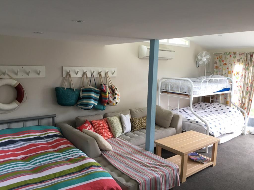 Beach House Getaway 1 Smiths Beach Екстер'єр фото